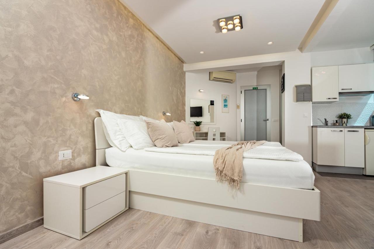 Apartments Lovret Flowers Split Kültér fotó
