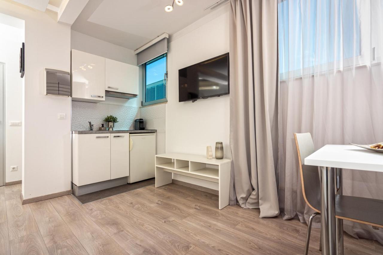 Apartments Lovret Flowers Split Kültér fotó