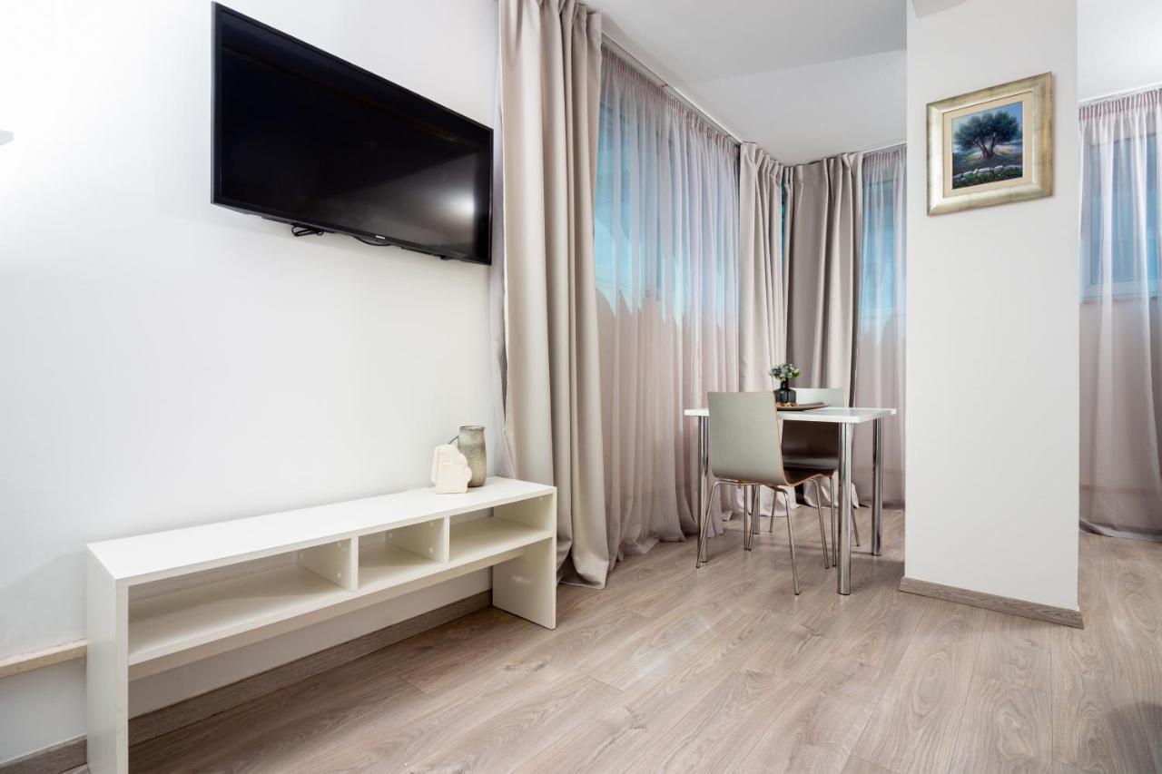 Apartments Lovret Flowers Split Kültér fotó