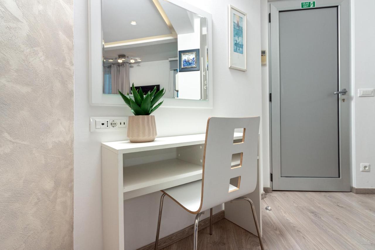 Apartments Lovret Flowers Split Kültér fotó